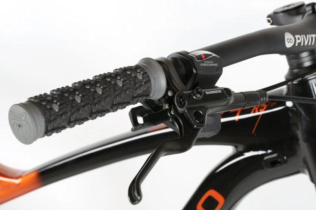 Велосипед Haro SHIFT R5 27.5 (Black / Copper) 