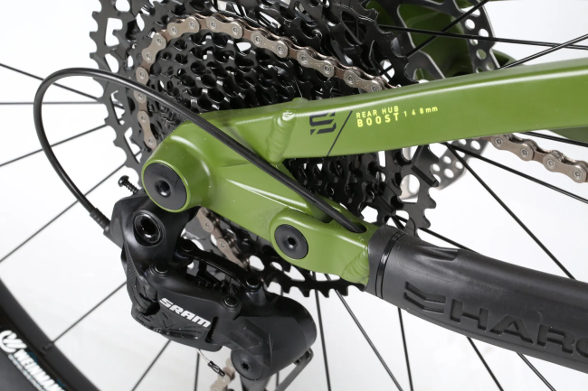 Велосипед Haro SHIFT R7 29 (Black / Green) Велосипед Haro SHIFT R7 29 (Black / Green)